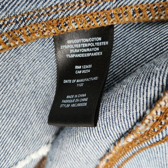 Cropped Denim Trucker Jacket - SMALL - DESIGN LAB - Picture 9 of 10